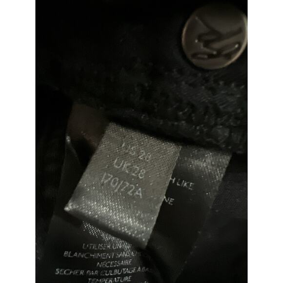 Free People We The Free Jeans Shorts Size 28 Raw Hem Button Fly Boho Black - Picture 11 of 12